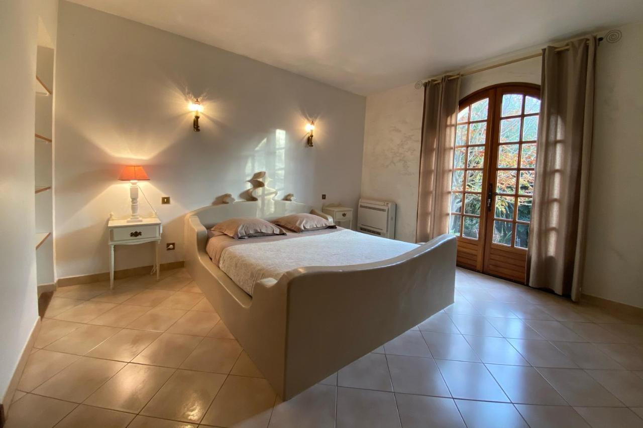 Villa Roka Six-Fours-les-Plages Luaran gambar