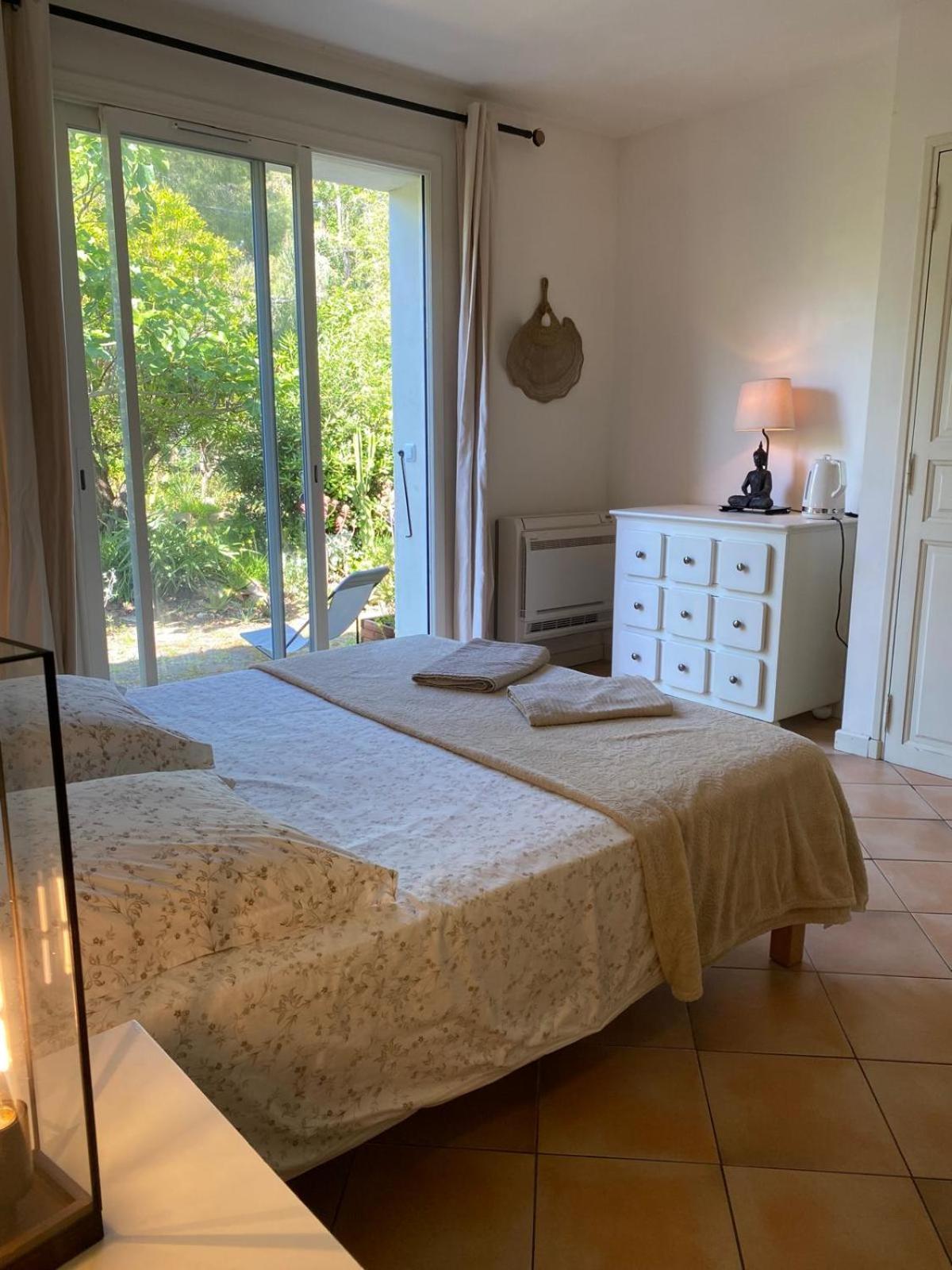 Villa Roka Six-Fours-les-Plages Luaran gambar